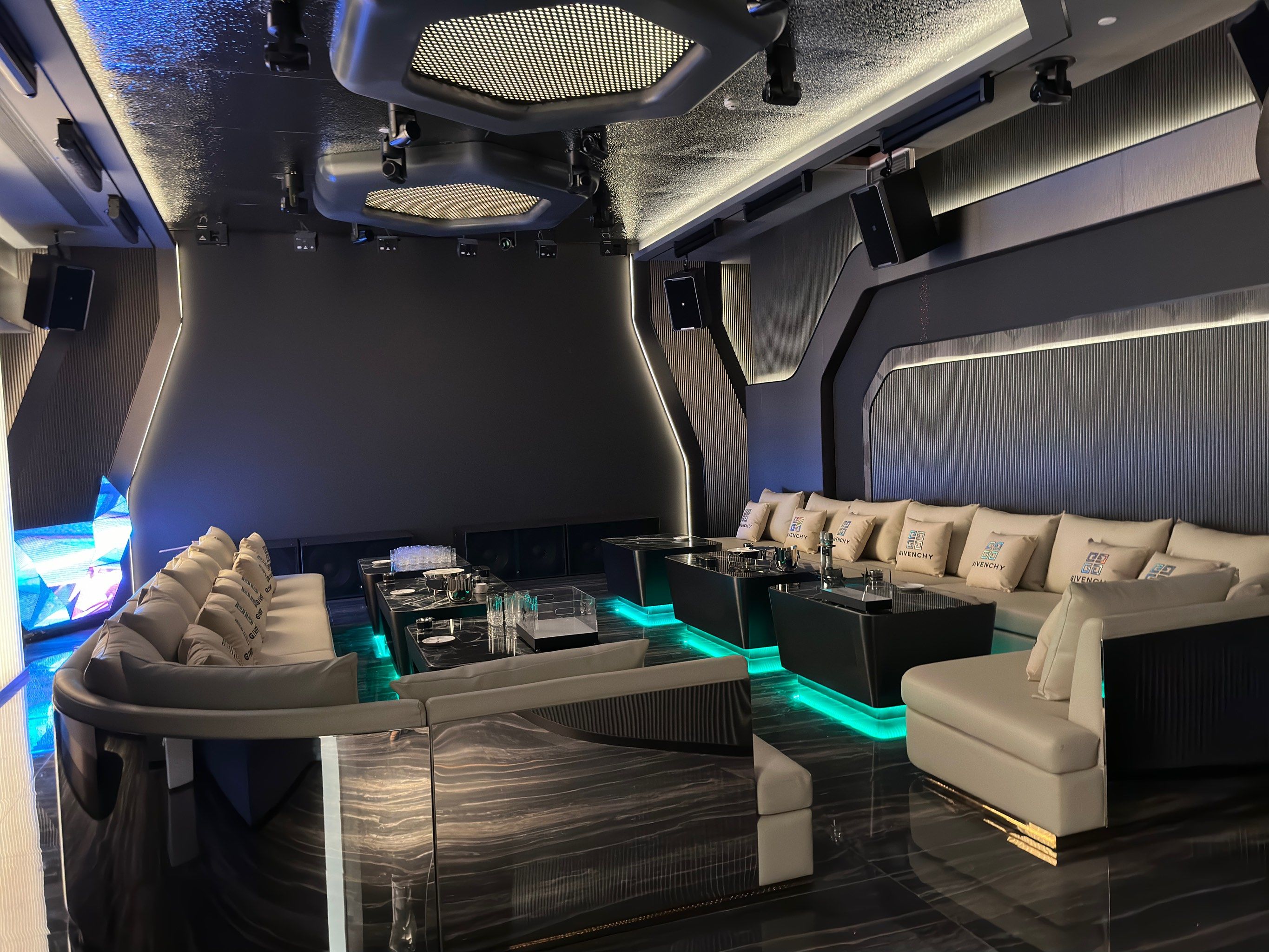 贵港商务ktv低端场所推荐-港北区ktv预定